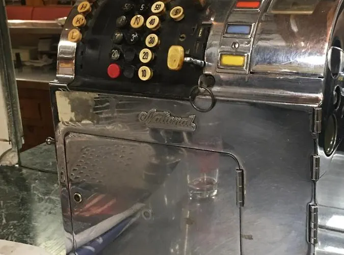 A La Pinte Du Nord Hotel Parijs